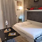Villa Gustave, Studio Confort Avec Balcon Centre Cannes