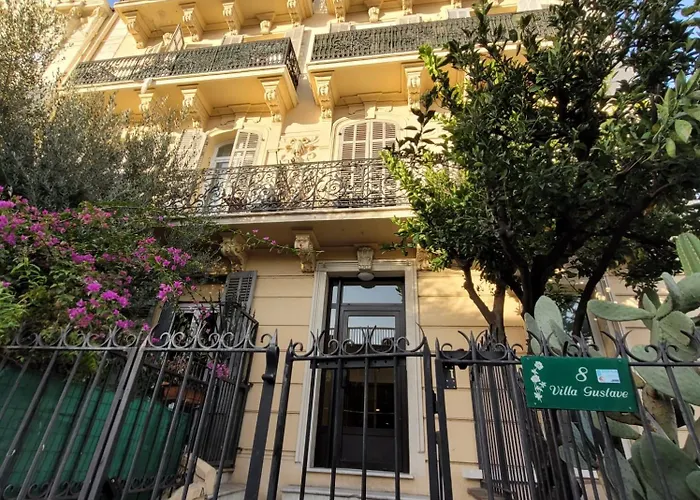 Villa Gustave, Studio Confort Avec Balcon Centre Cannes